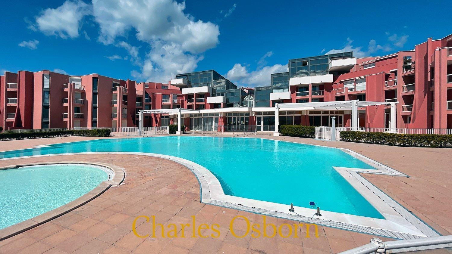 Au Cayenne, Terrasse Et Vue Mer Sète Exterior foto